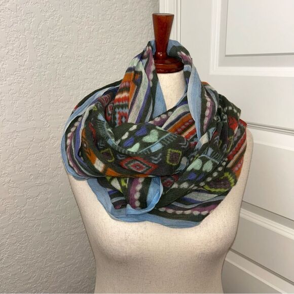Anu by Natural Wool Infinity Scarf - Picture 10 of 10